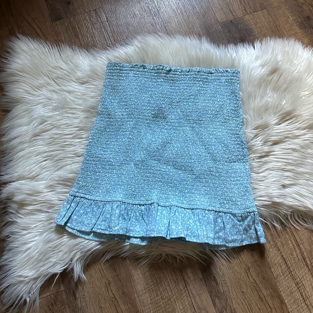 ABERCROMBIE & FITCH Smocked Floral Mini Skirt - Picture 2 of 3